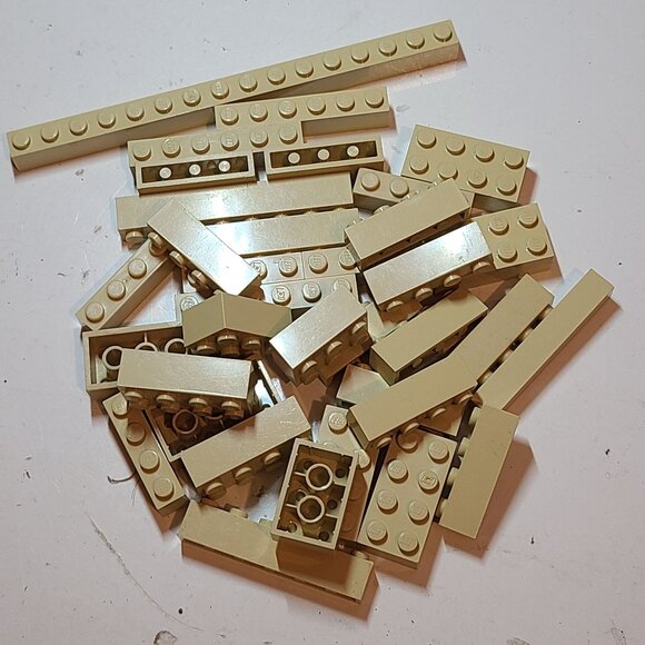 LEGO 100+ Pc Vintage Tan Basic Bricks Plates Specialty Technic 90's 2000's - Picture 6 of 7